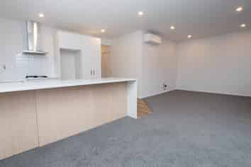 73D Houchens Road, Glenview