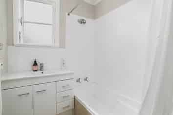 10 Court Crescent, Panmure