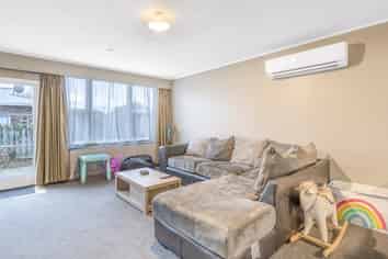 8A Maitland Street, Strathern