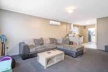 8A Maitland Street, Strathern