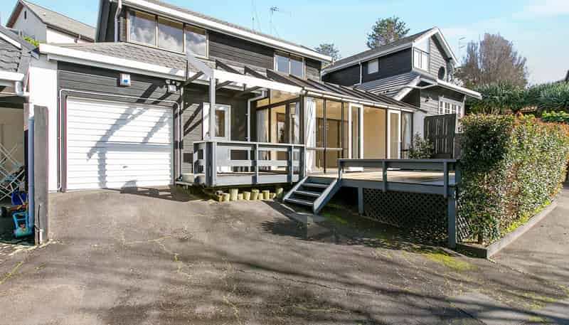 2/159 Orakei Road, Remuera