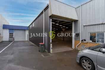 Small Onehunga Industrial Unit | Available Now
