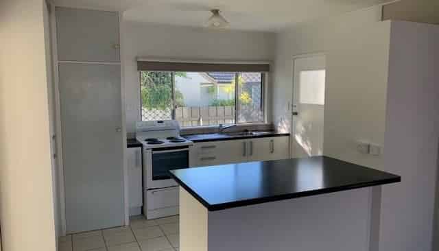 2/166 Gloucester Street, Taradale