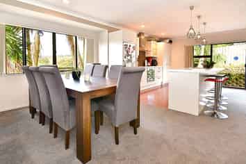 1 Empressa Heights, Helensville