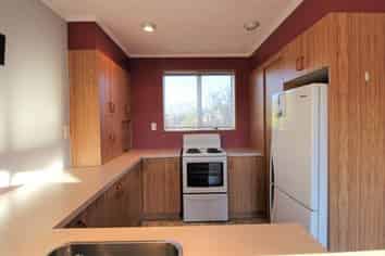 33C Eglinton Street, Winton