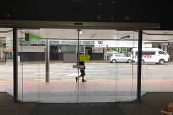 COMMERCIAL BUILDING INTHE HEART OF THE CITY