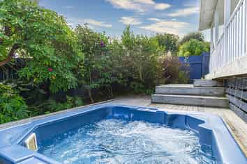 300 Pukehina Parade, Pukehina