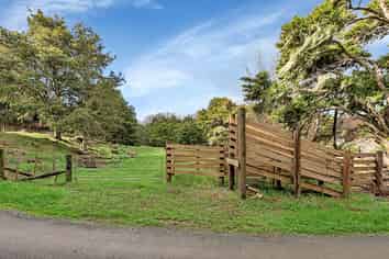 719 Otaika Valley Road, Maungatapere