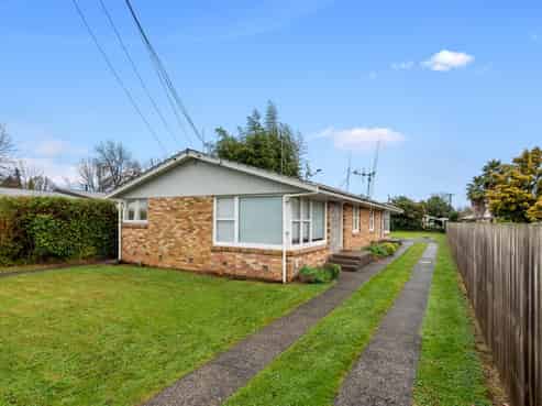 211A and B Fox Street, Hamilton East