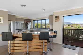 25 Pateke Way, Paraparaumu Beach