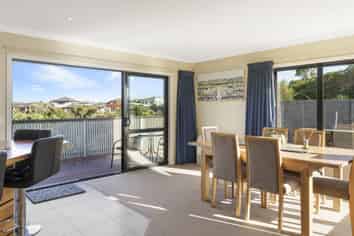 25 Pateke Way, Paraparaumu Beach