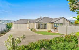 25 Pateke Way, Paraparaumu Beach