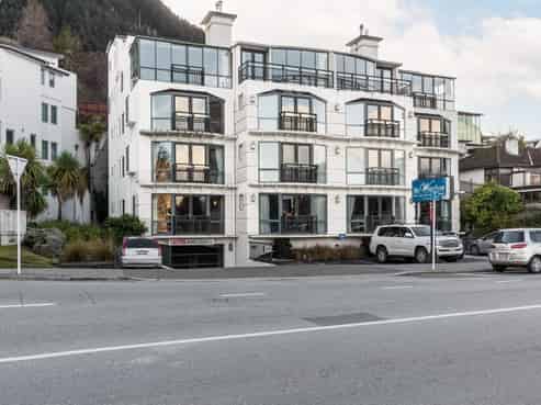 3 and 3A/109 Beach Street, Queenstown Central