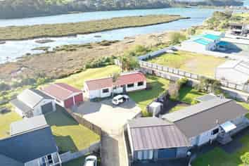 135 Sharyn Place, Whangamata