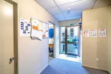 Trades People/ Investors