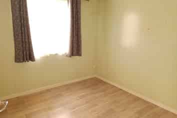 18 Dungarvon Place, Clendon Park