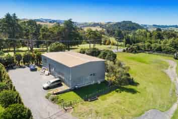 63 Whitford Park Road, Whitford