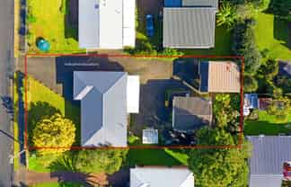 15 Sherwood Avenue, Te Atatu South