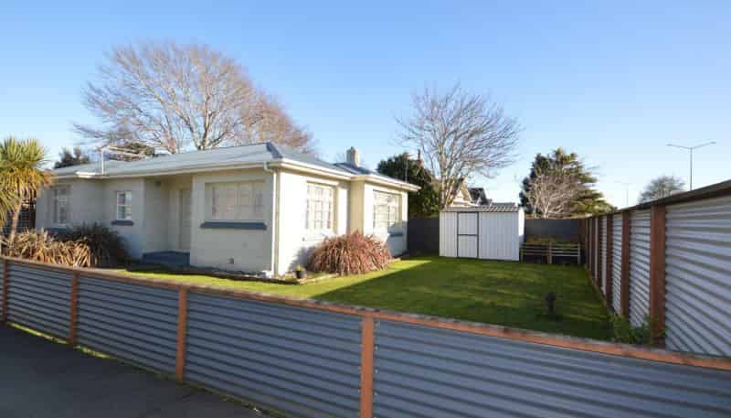 385 Herbert Street, Windsor