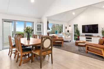 117 Te Puea Road, Tikitere