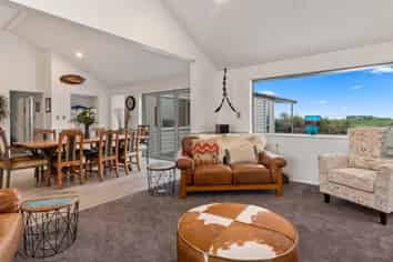 117 Te Puea Road, Tikitere