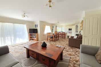 51b The Oaks, Leamington