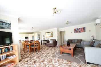 51b The Oaks, Leamington