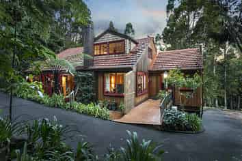 11 Arama Avenue, Titirangi