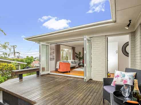 1/2a Dallinghoe Crescent, Milford