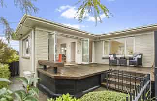 1/2a Dallinghoe Crescent, Milford