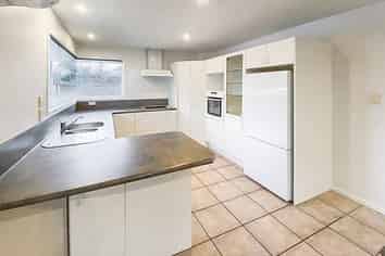 69a Cavendish Road, Casebrook