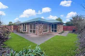 69a Cavendish Road, Casebrook