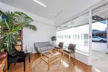 Split-Risk, Add-Value, 7 Tenancies