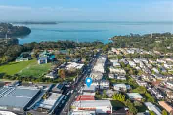 Split-Risk, Add-Value, 7 Tenancies