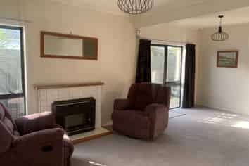 70 Enderley Avenue, Enderley