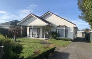 70 Enderley Avenue, Enderley