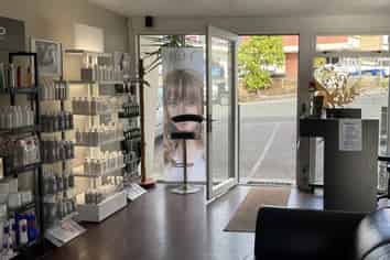 Innovative & Professional Hair & Beauty Salon