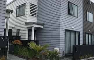 5 Fuselage Road, Hobsonville