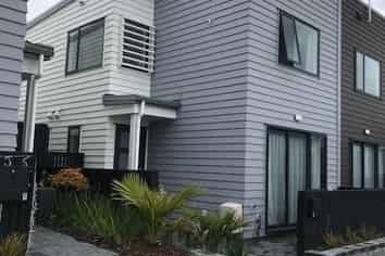 5 Fuselage Road, Hobsonville