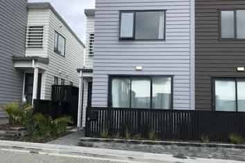 5 Fuselage Road, Hobsonville