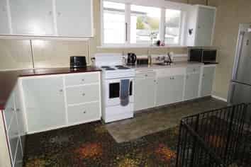 72 Main Street, Reefton