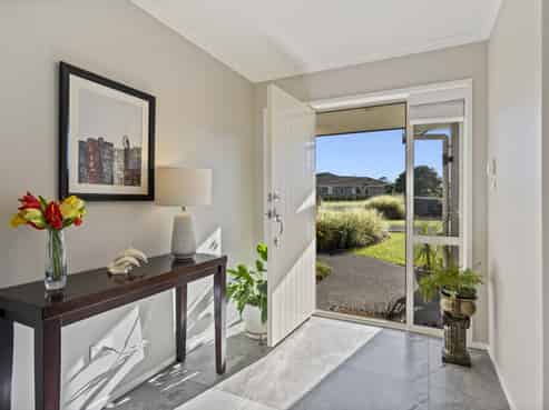 14 Captains Loop, Paihia