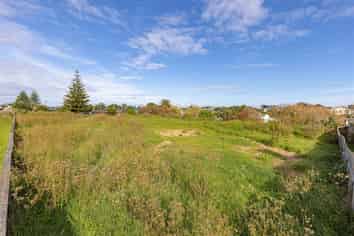 11 Egmont Street, Castlecliff