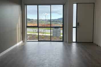 11 Pohewa Road, Silverdale