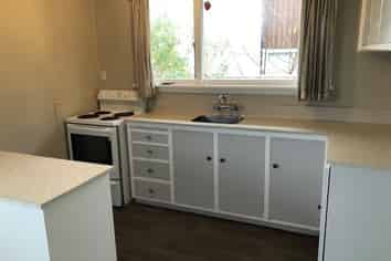 1/142 Main Road, Redcliffs