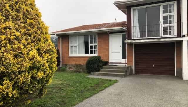 1/142 Main Road, Redcliffs