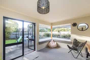 19 Truscott Grove, Awapuni