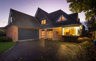 19 Truscott Grove, Awapuni