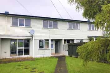 212 Anzac Parade, Wanganui East