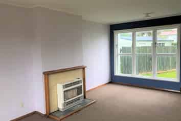 212 Anzac Parade, Wanganui East